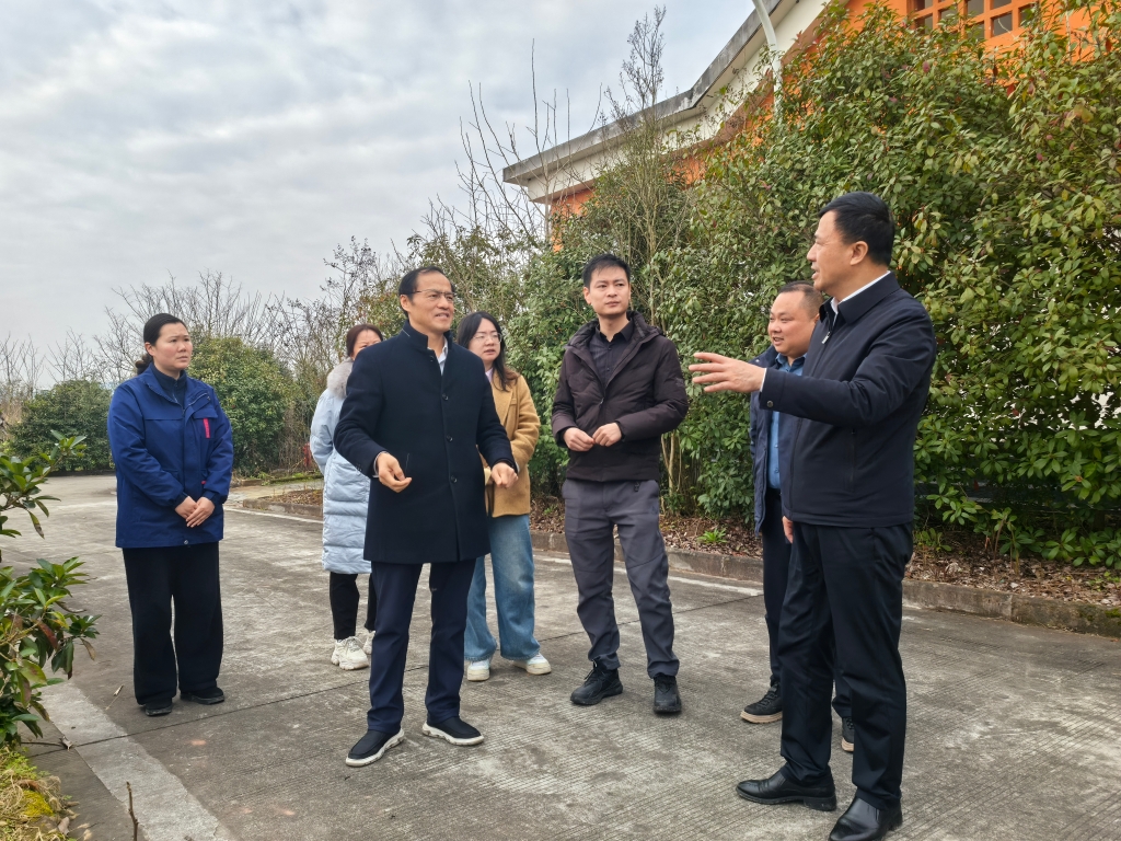 精準(zhǔn)調(diào)研閑置地 創(chuàng)新盤(pán)活謀發(fā)展 ——蜀道高速集團(tuán)唐新林調(diào)研巴廣渝公司閑置土地情況